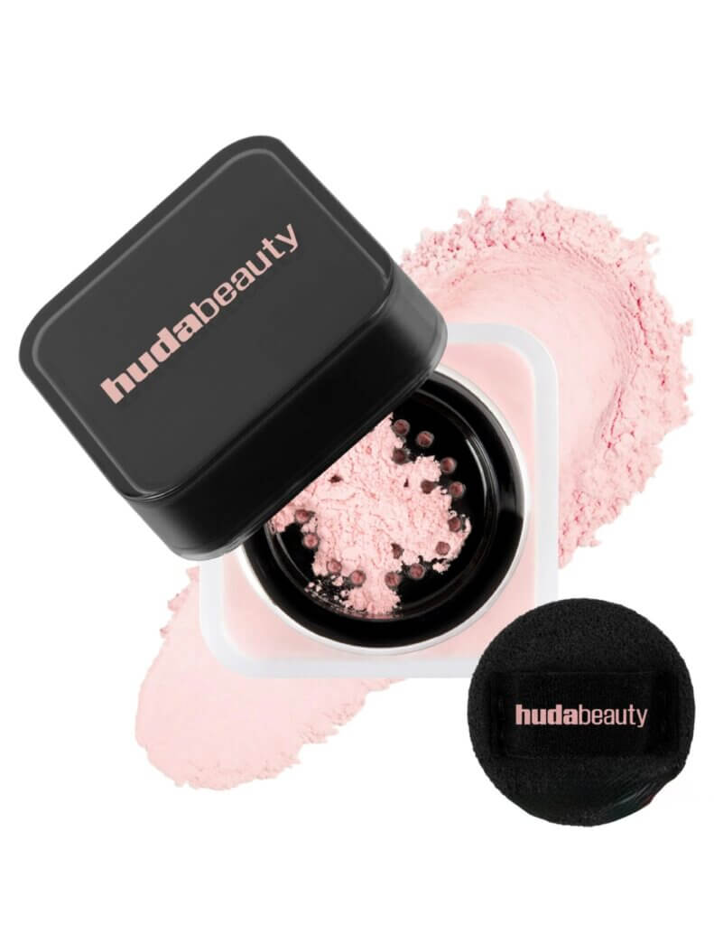 פודרה בתפזורת HUDA BEAUTY Easy Bake לקיבוע איפור